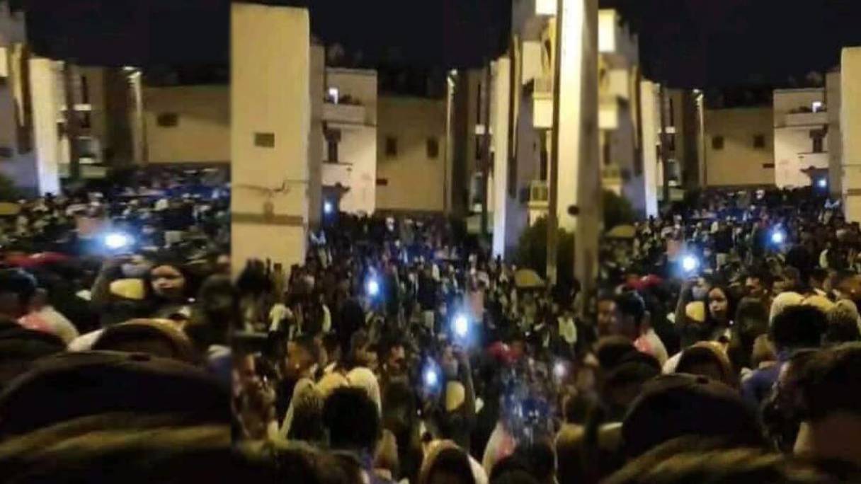 مواطنون بأكادير خرجوا للاحتفال بعادة بوجلود رغم كورونا
