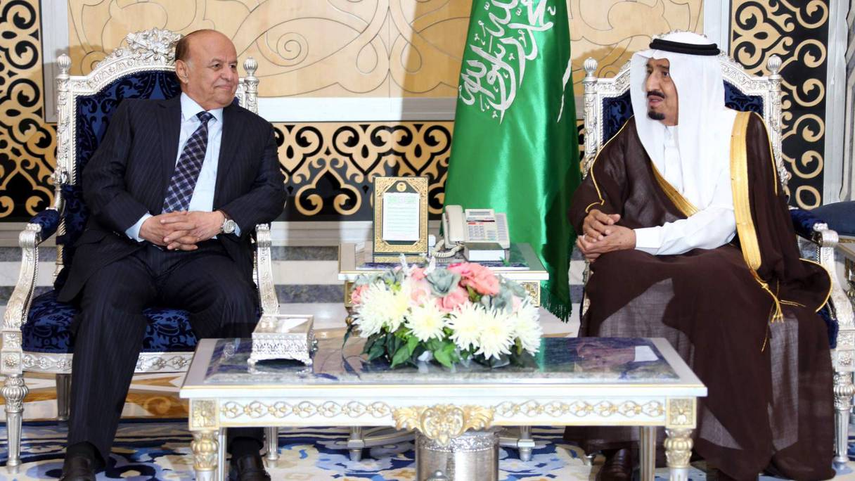 العاهل السعودي سلمان والرئيس اليمني منصور
