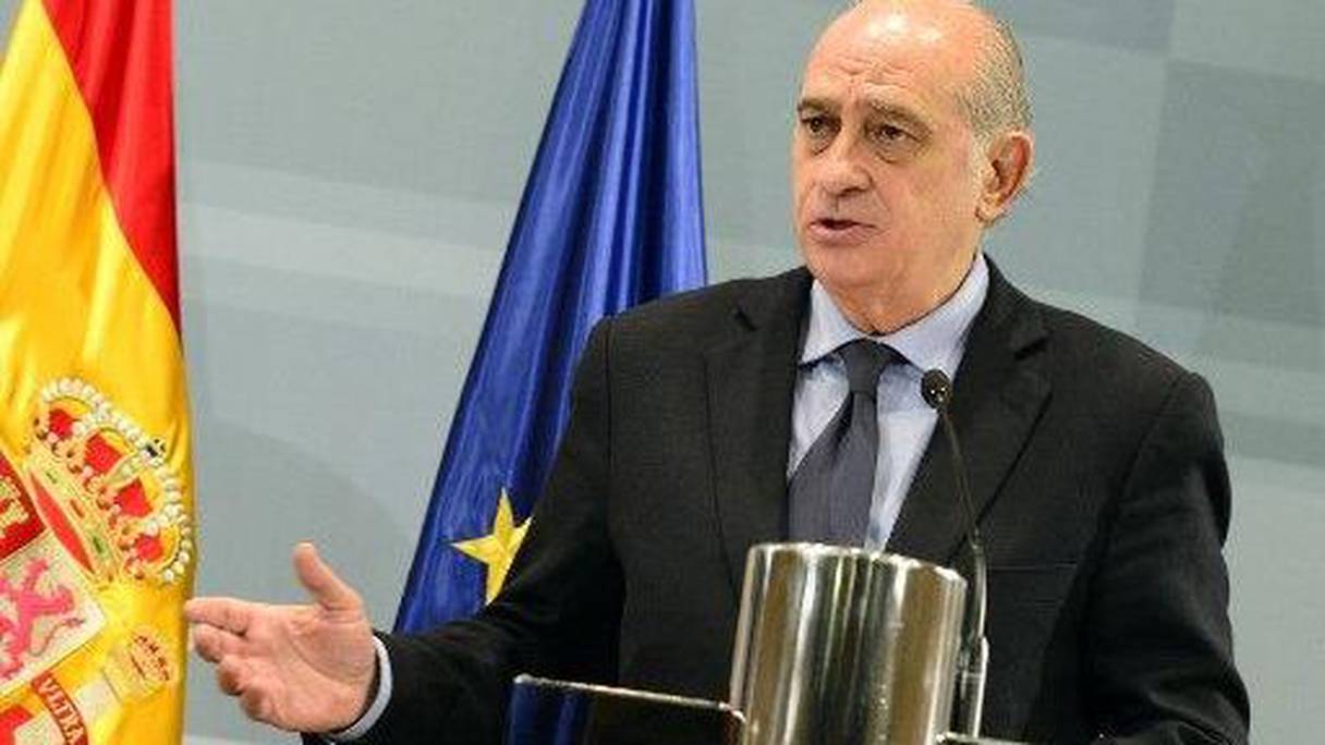 وزير الداخلية الإسباني خورخي فرنانديز دياز
