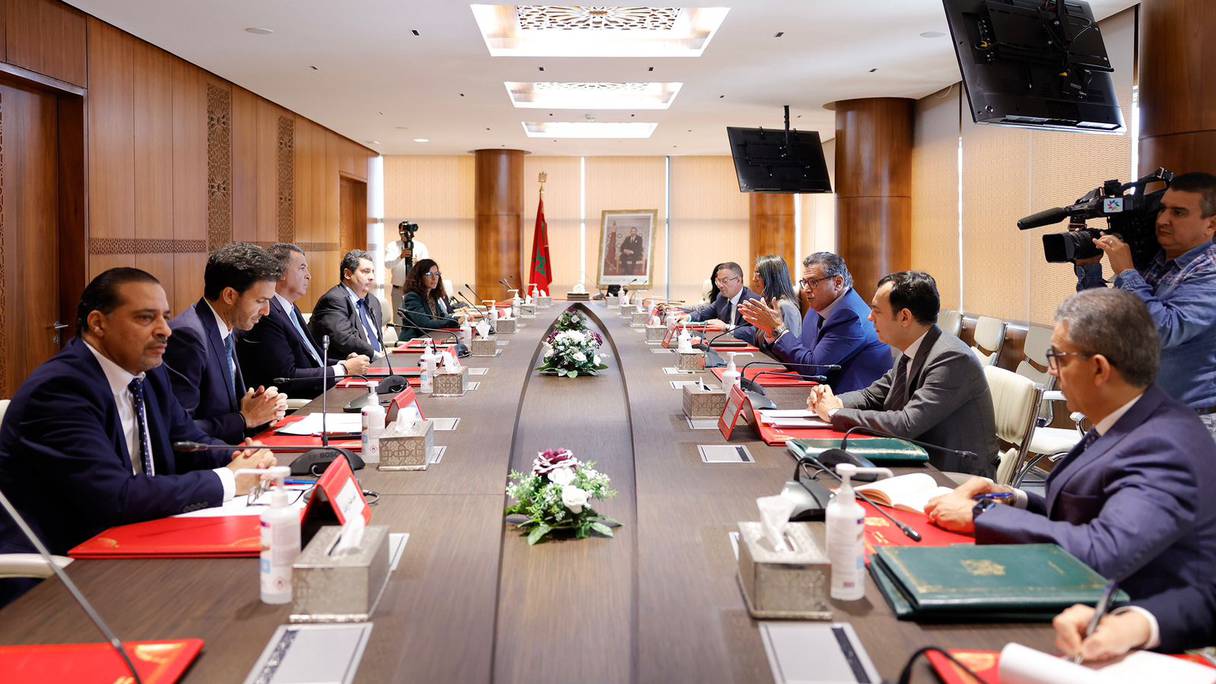 اجتماع سابق بين الحكومة والاتحاد العام لمقاولات المغرب في إطار جلسات الحوار الاجتماعي