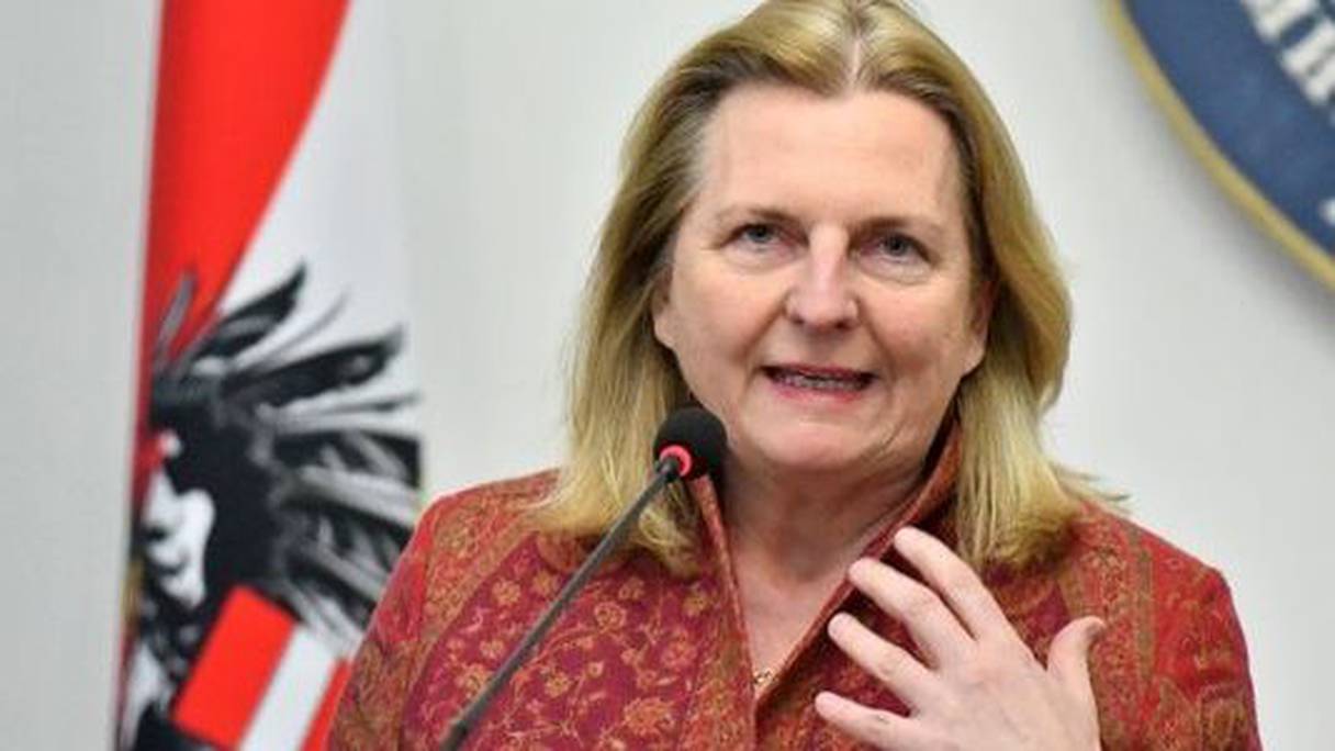 كارين كنيسل وزيرة الشؤون الخارجية النمساوية
