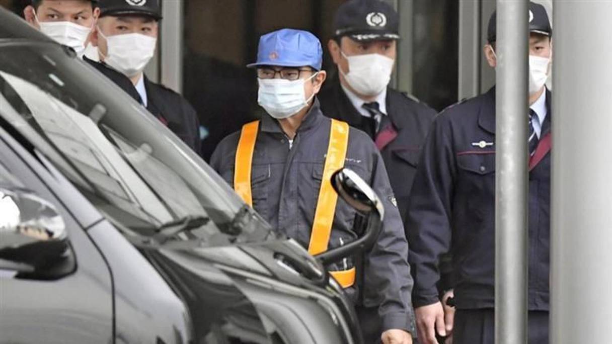 كارلوس غصن يغادر السجن في طوكيو
