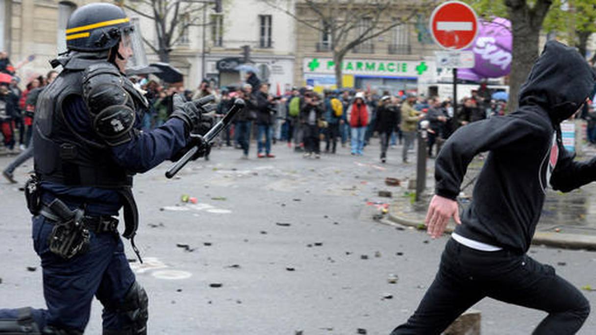 الشرطة الفرنسية تتدخل لفض الاحتجاجات