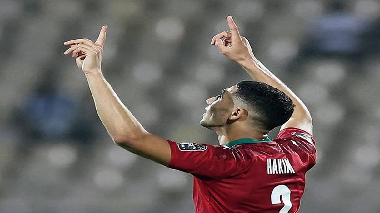 أشرف حكيمي، اللاعب الدولي المغربي ونجم نادي باريس سان جيرمان الفرنسي
