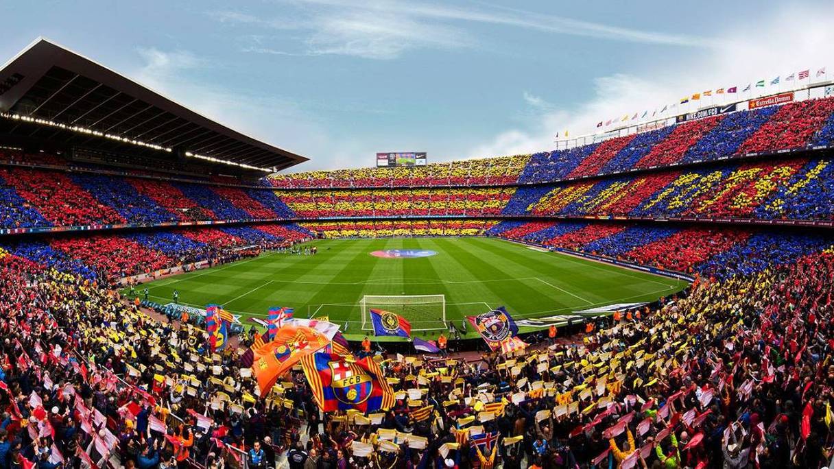 ملعب "الكامب نو" معقل نادي برشلونة الإسباني
