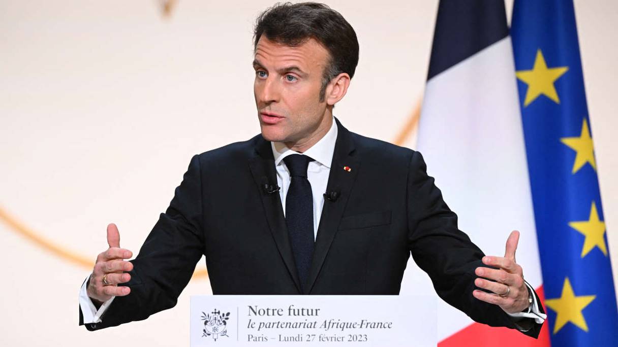 Emmanuel Macron lors de son discours à l'Élysée consacré à la stratégie diplomatique et militaire de la France en Afrique, le 27 février 2023.