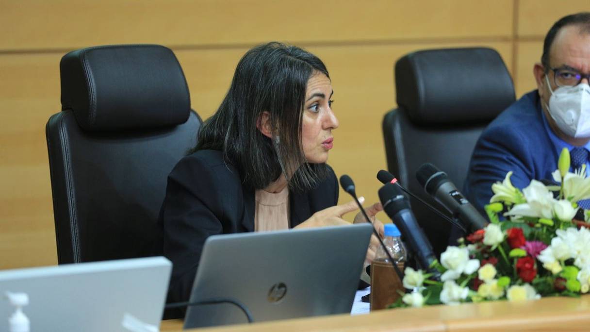 نادية فتاح العلوي، وزيرة الاقتصاد والمالية
