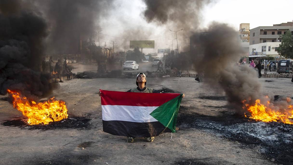السودان تعيش على وقع اشتباكات عنيفة بين الجيش وقوات الدعم السريع
