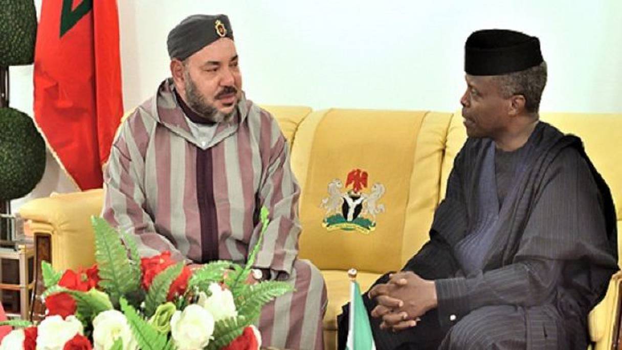 الملك محمد السادس والرئيس النيجيري محمد بوهاري.
