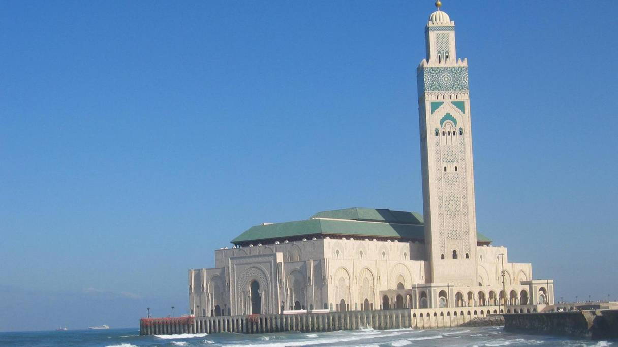 مسجد الحسن الثاني بالدار البيضاء
