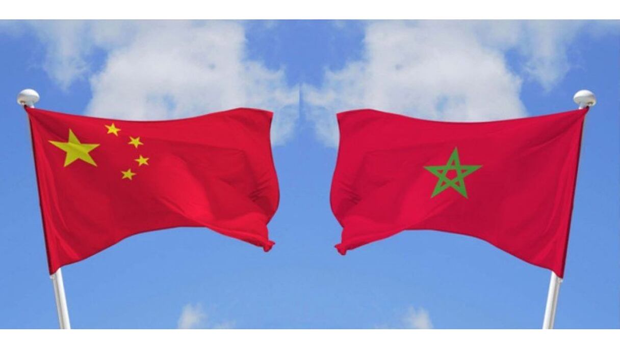 علم المغرب والصين