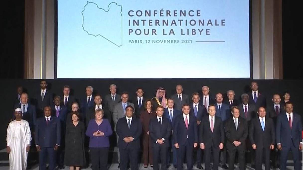 الوزير بوريطة يمثل الملك في مؤتمر باريس الدولي حول ليبيا
