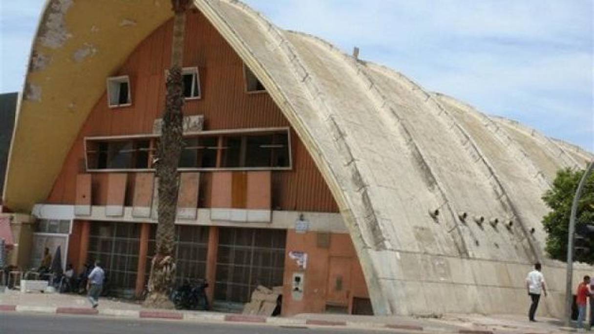 سينما السلام بأكادير في وضعية كارثية بعدما صمدت في وجه زلزال 1960
