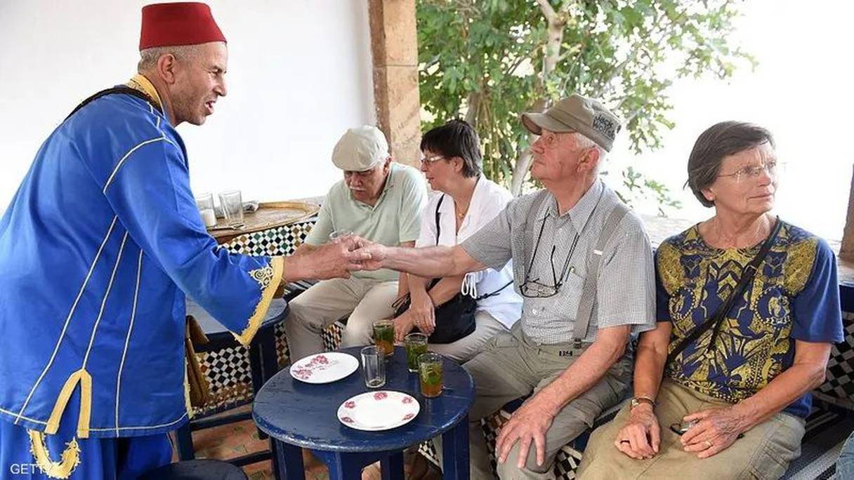 متقاعدون فرنسيون يقضون عطلة بالمغرب
