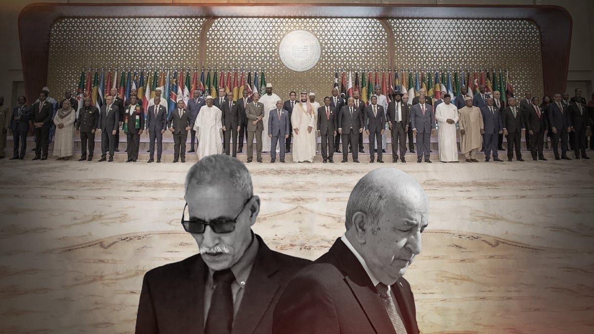 Le chef du Polisario, Brahim Ghali, et le président algérien Abdelmadjid Tebboune. En arrière plan, la photo de famille consacrant les travaux du Sommet saoudite-africain, tenu vendredi 10 novembre 2023 à Ryad.