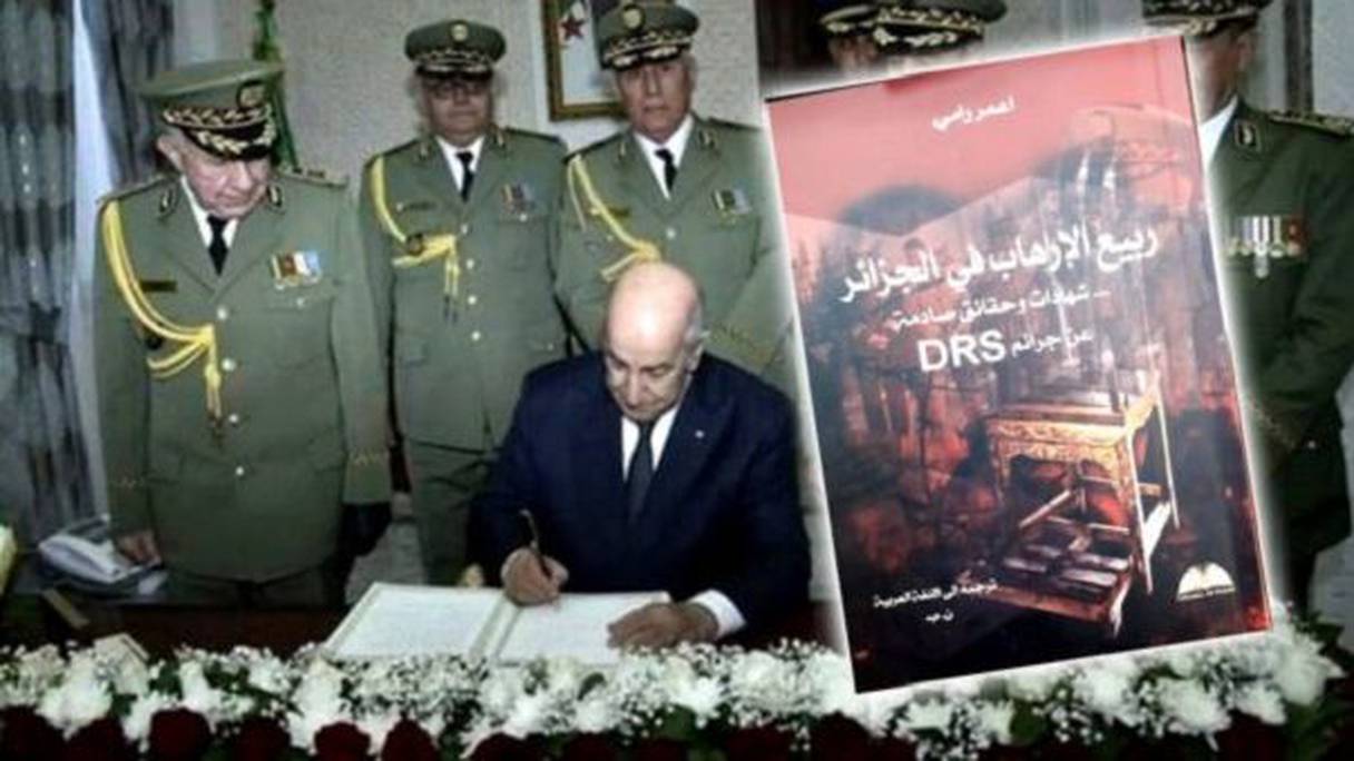 الرئيس الجزائري وخلفه أبرز جنرالات الجيش وفي الإطار غلاف كتاب "ربيع الإرهاب في الجزائر"
