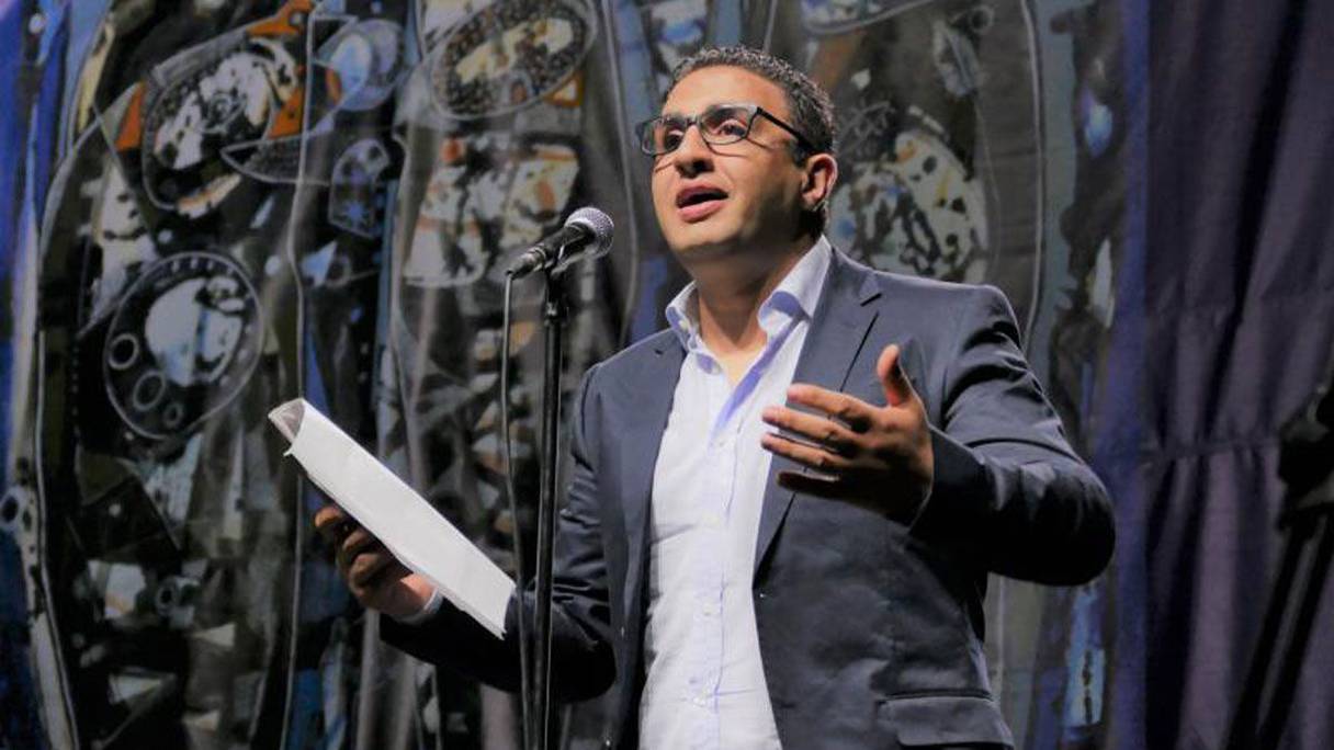 الشاعر الفلسطيني نجوان درويش

