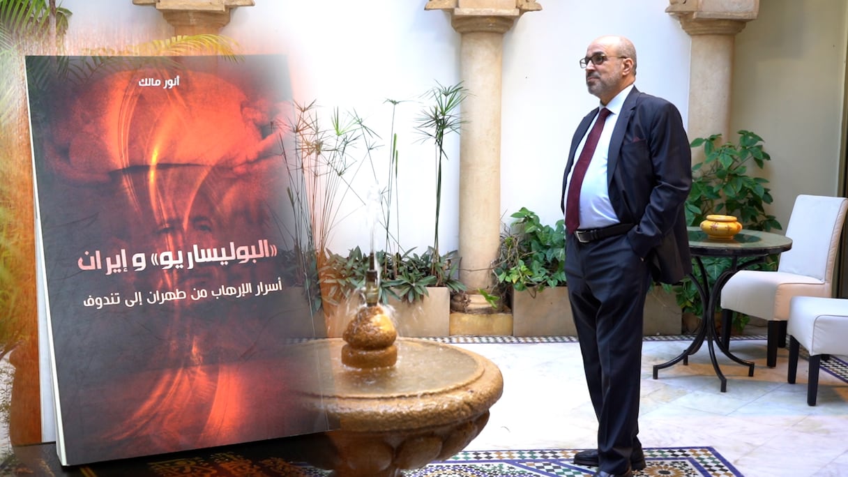 أنور مالك يقدّم وثائق تكشف عن تورّط الجزائر في تقديم أسلحة للبوليساريو وبيعها لجماعات إرهابية