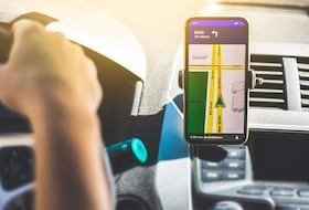 صورة تعبيرية حول تطبيقات النقل الذكي