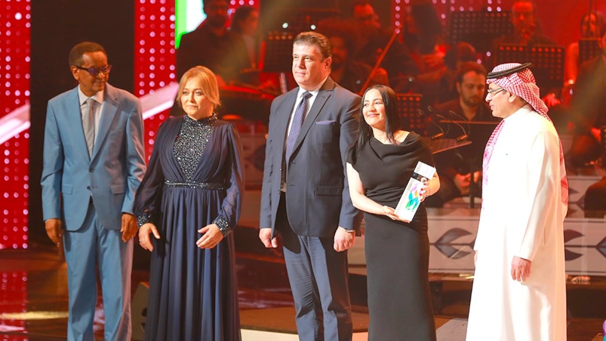 تكريم سناء عكرود بالمهرجان العربي للإذاعة والتلفزيون بتونس