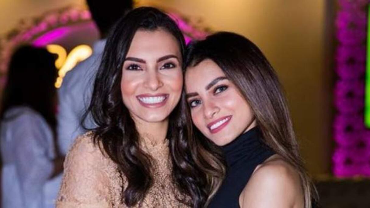 فرح سليمان وشقيقتها كارمن سليمان