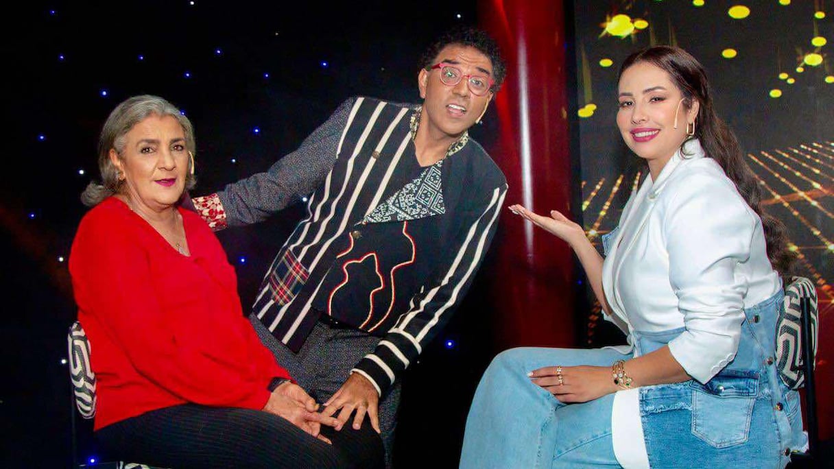 راوية وابتسام العروسي تفتتحان أولى حلقات برنامج مراد العشابي الجديد