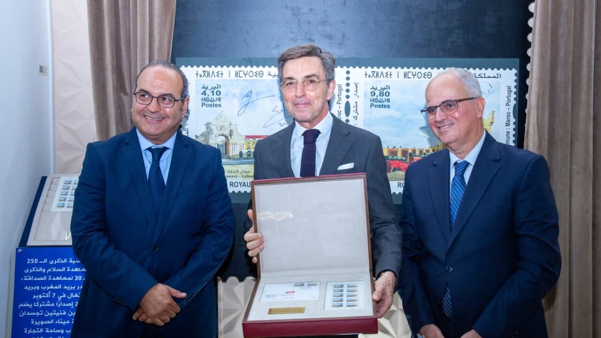 إصدار طابعين بريديين احتفاء بمعاهدتي السلام والصداقة بين المغرب والبرتغال