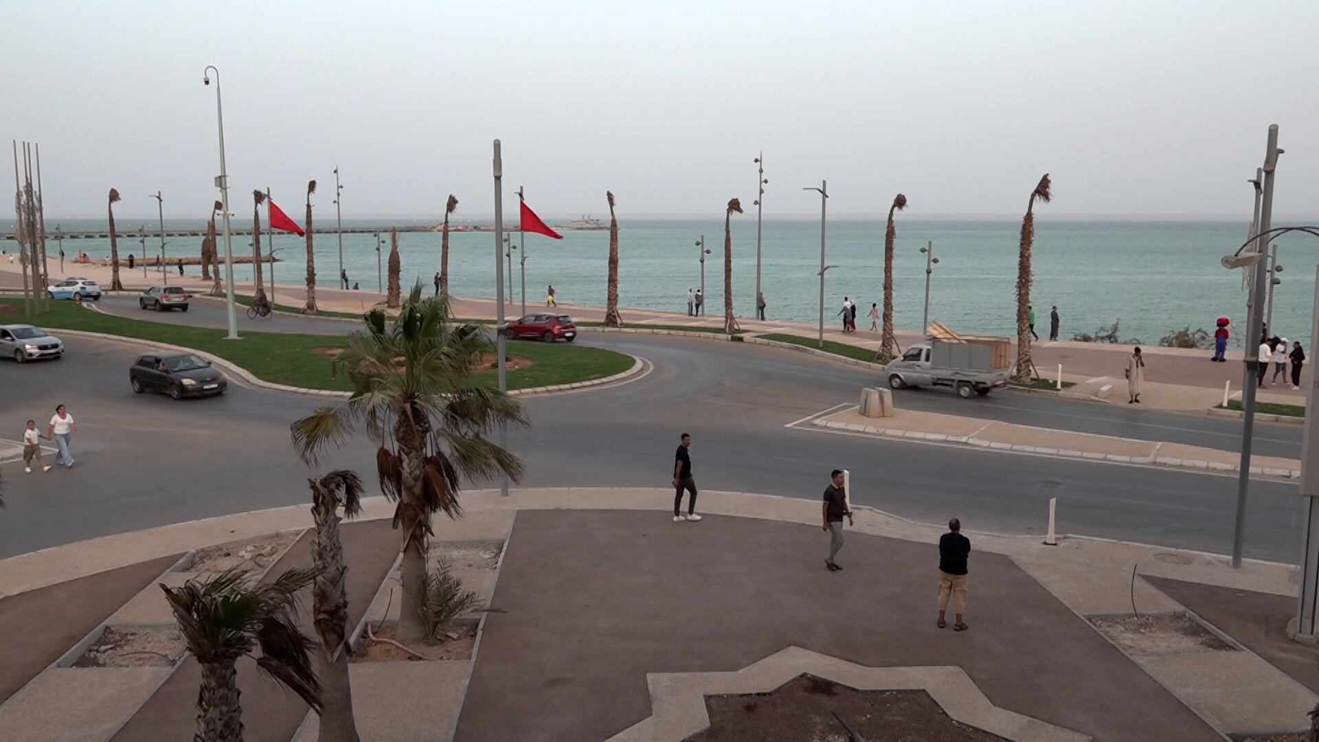 تطوير البنية التحتية في الداخلة