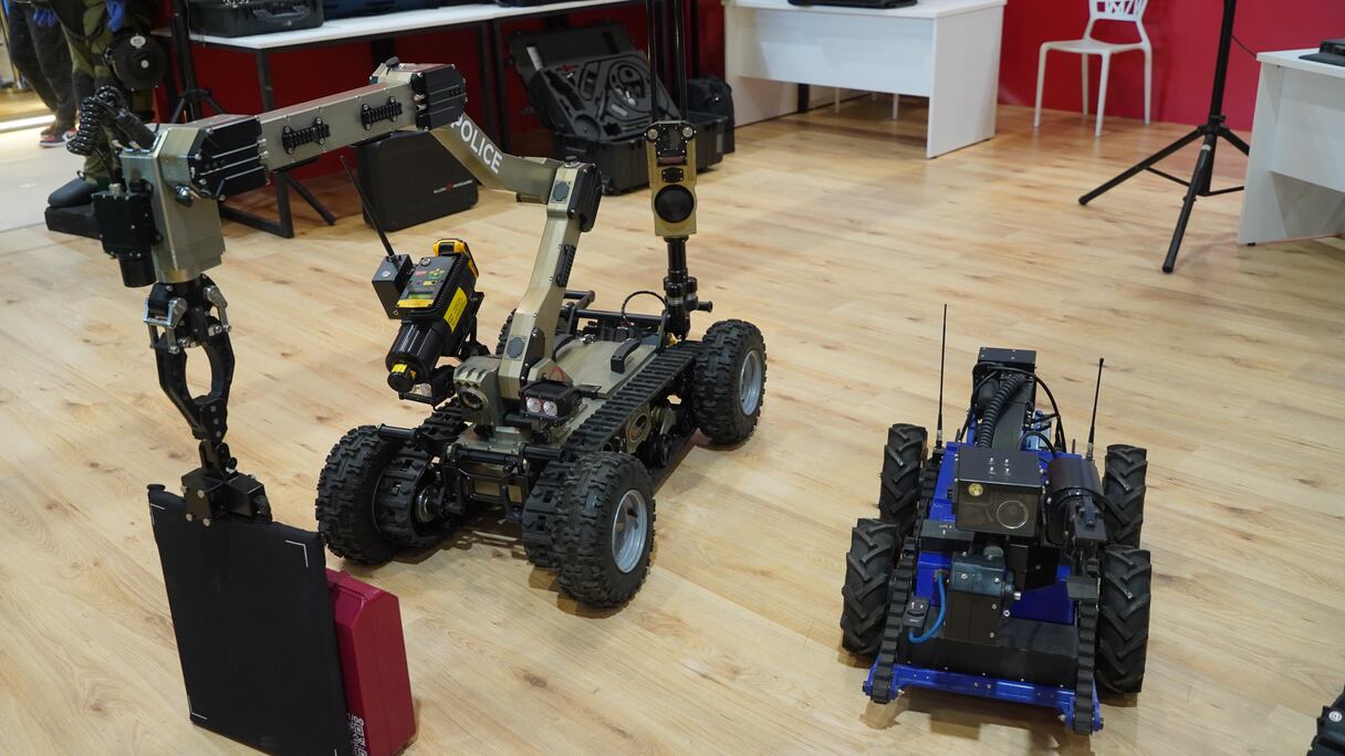 الشرطة المكلفة بتفكيك المتفجرات