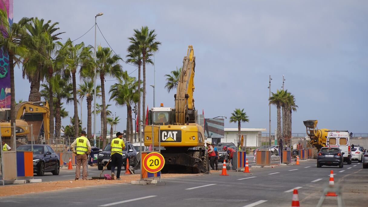 أشغال تهيئة شارع الزرقطوني (عادل كدروز / Le360)