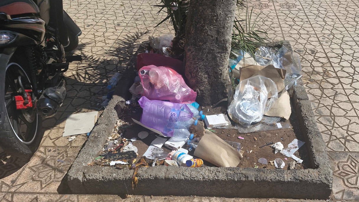 انتشار الأزبال بالجديدة