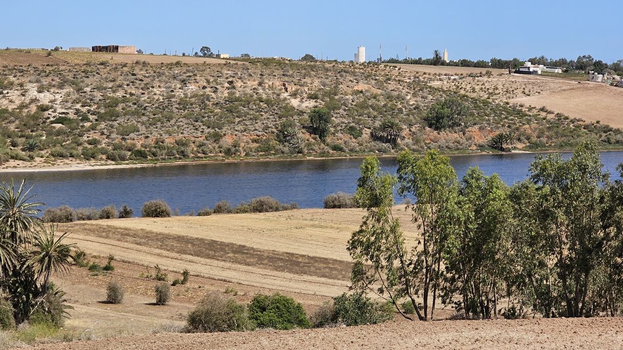 تراجع صبيب واد أم الربيع بسبب الجفاف