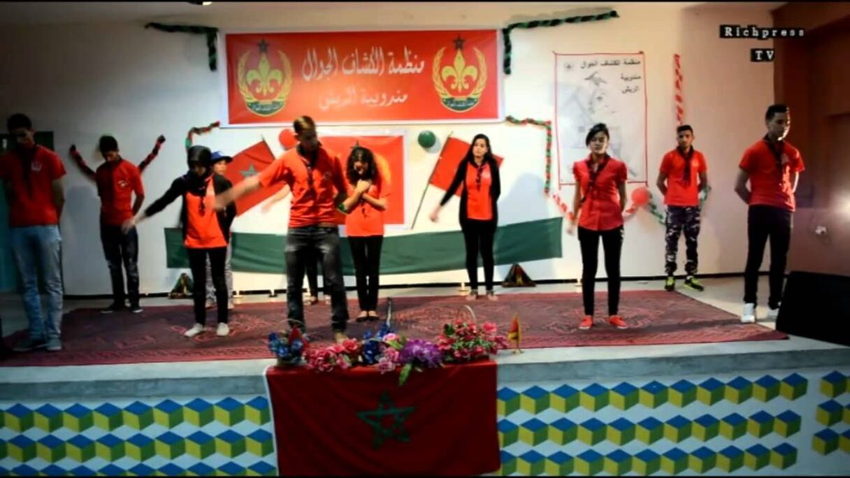 نشاط فني لمنظمة الكشاف الجوال