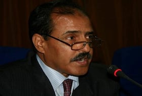 الروائي عبد الواحد كفيح