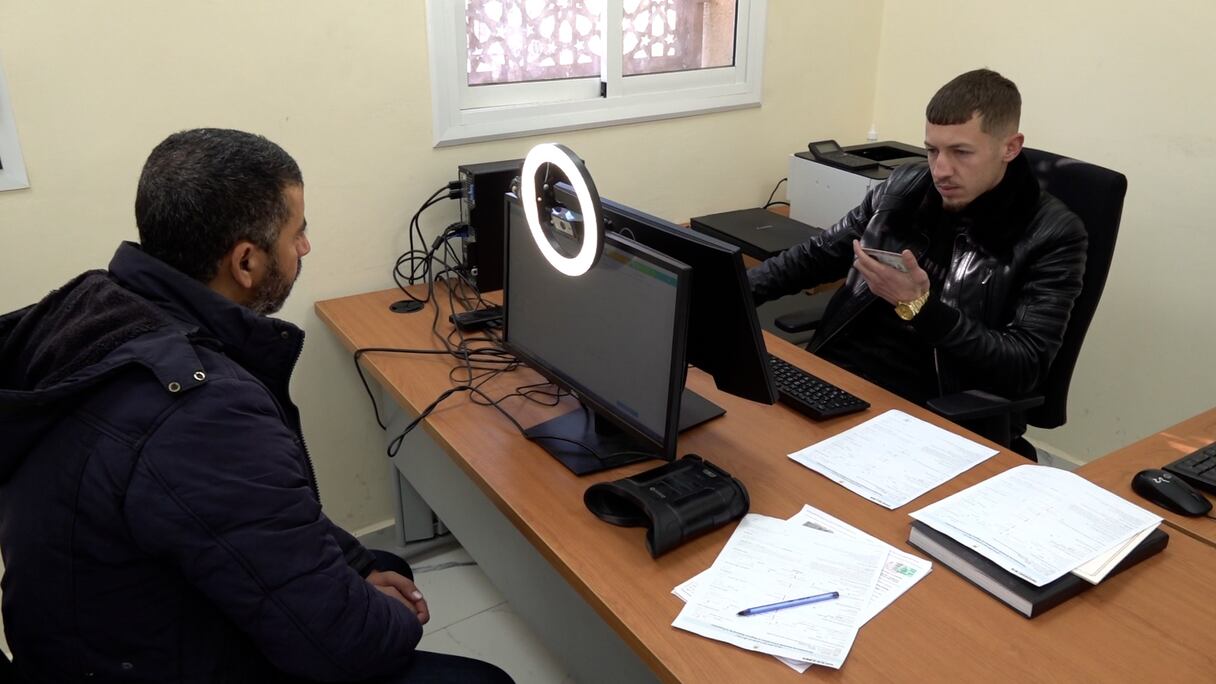 مواطنون من جرادة يعربون عن فرحتهم بالتسجيل للاستفادة من الدعم الاجتماعي المباشر