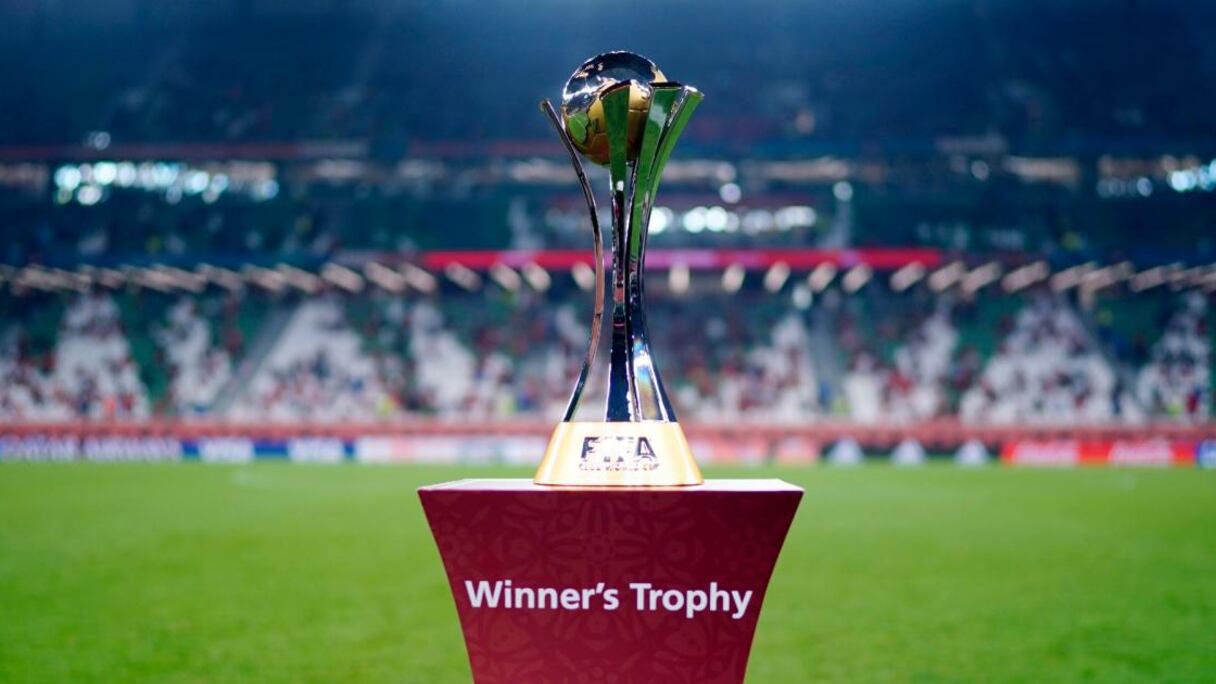 مجسم كأس العالم للأندية