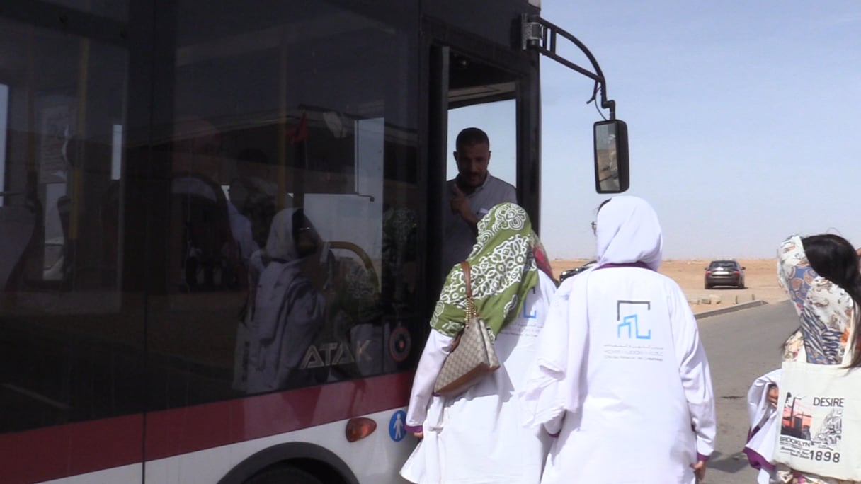 طلبة المؤسسات الجامعية والتكوينية بالعيون يستفيدون من النقل مجانا