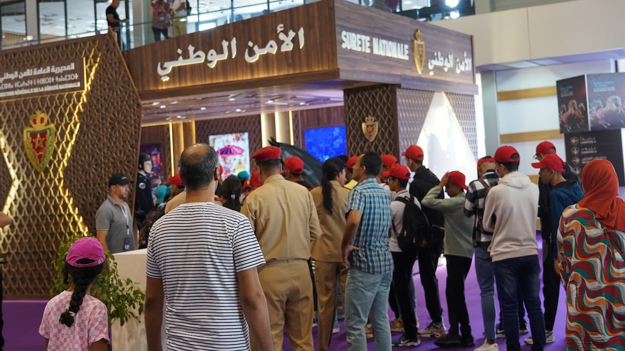 جولة داخل رواق الأمن الوطني بمعرض الفرس بالجديدة