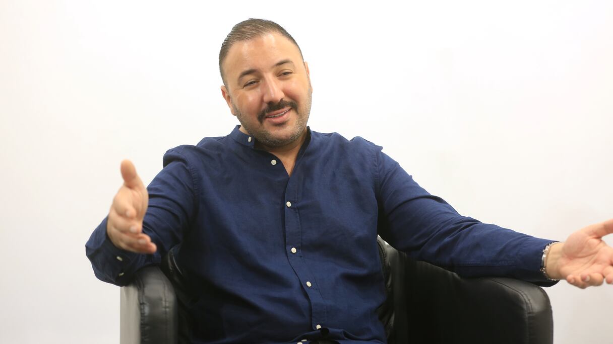 إيكو يتحدث عن عودة جولته "حب" ويرد على الساخرين من شكل الفنانين قبل الشهرة