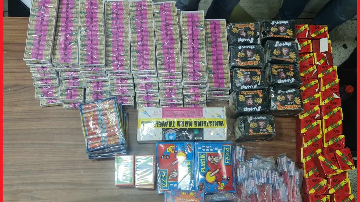 مفرقعات وشهب إصطناعية