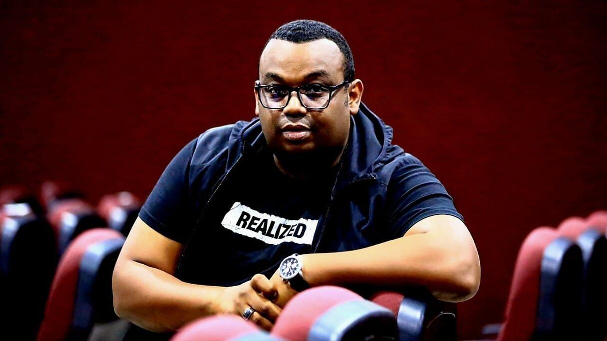 المخرج المسرحي أمين ناسور