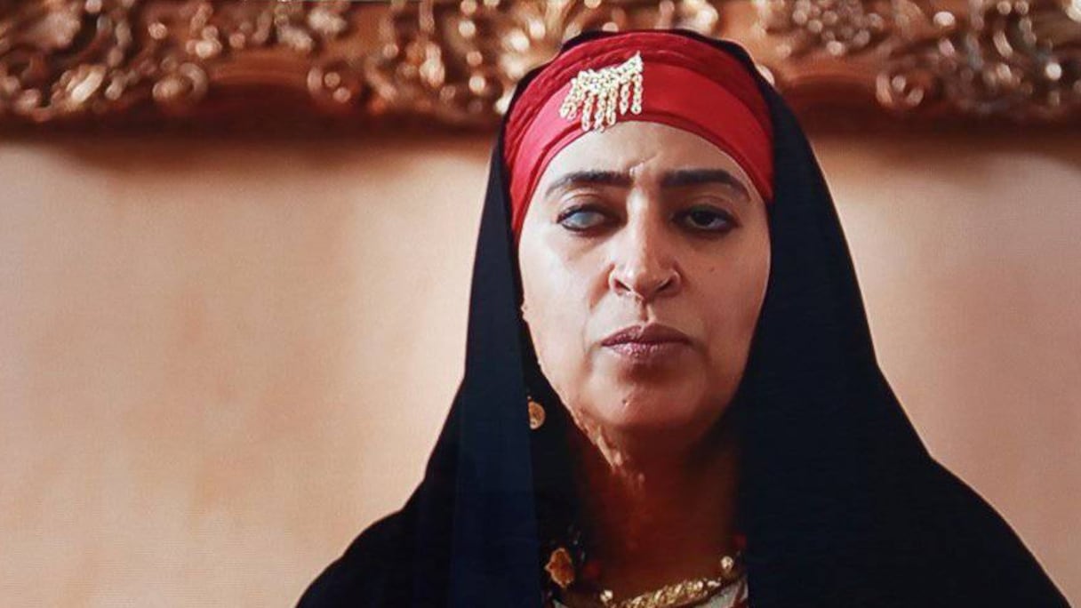 دنيا بوطازوت