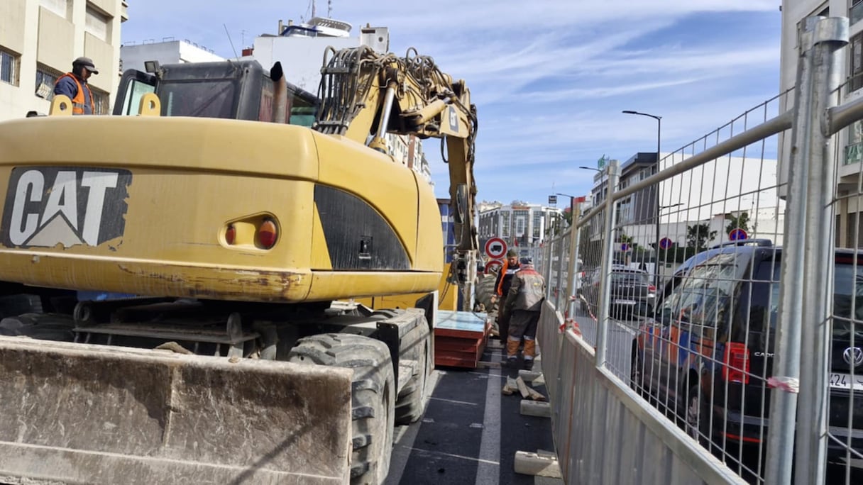 إعادة تهيئة نفق عمر الريفي