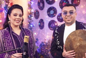 زكرياء الغافولي وكوثر براني