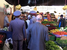 لجان مراقبة أسعار وجودة المواد الغذائية تجوب أسواق العيون