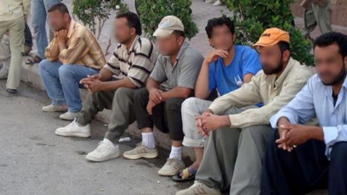 شبان في رأس الدرب (صورة تعبيرية)