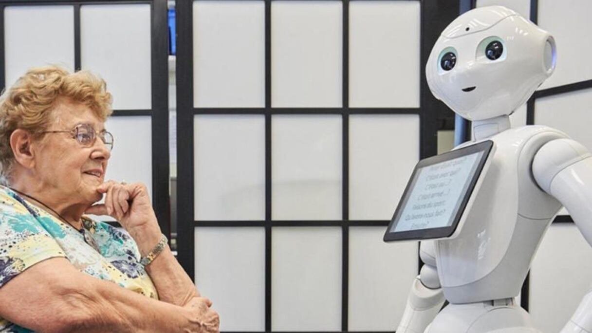 روبوت يعمل بالذكاء الاصطناعي