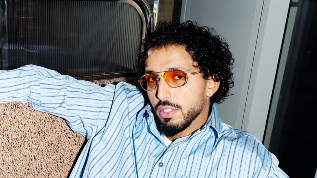 الفنان طاوسن