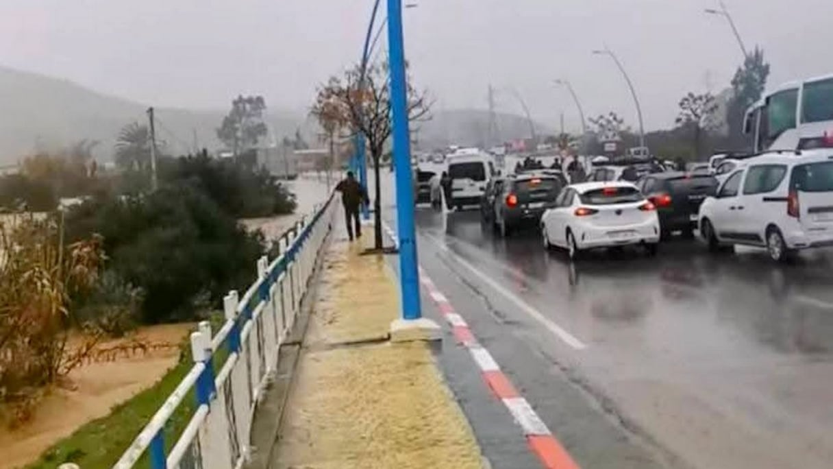 انقطاع طريق بشفشاون