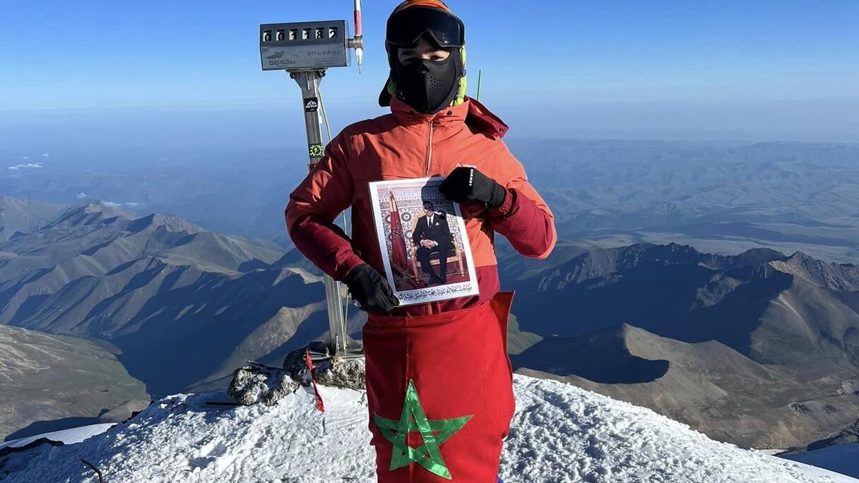 المتسلق المغربي يوسف التازي